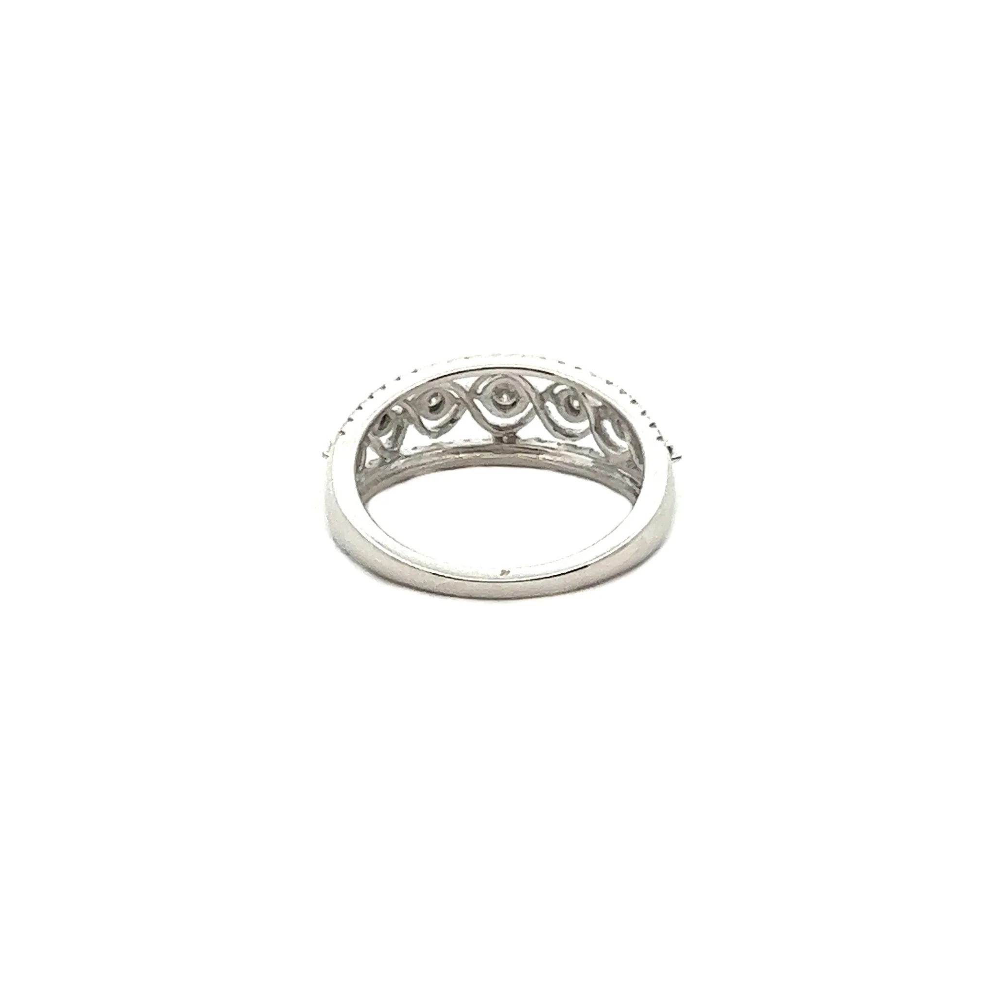 14K White Gold Ornate Diamond Ring - Image 3