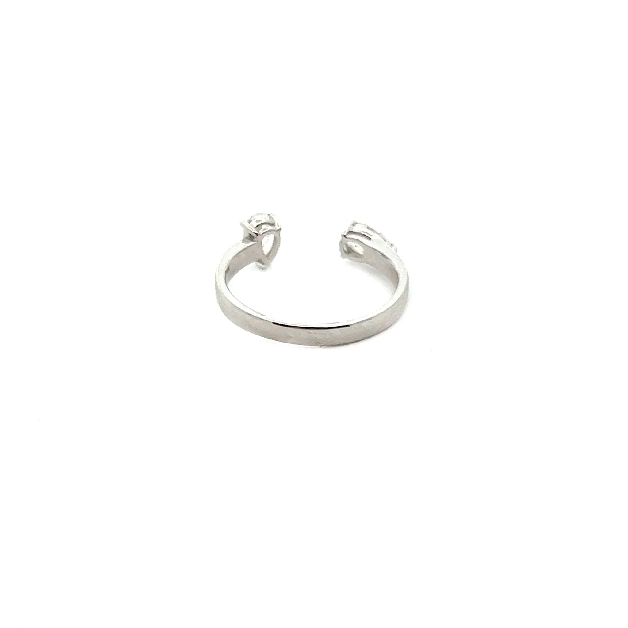 18K White Gold Open Dia Ring with Pear Diamonds - Image 3