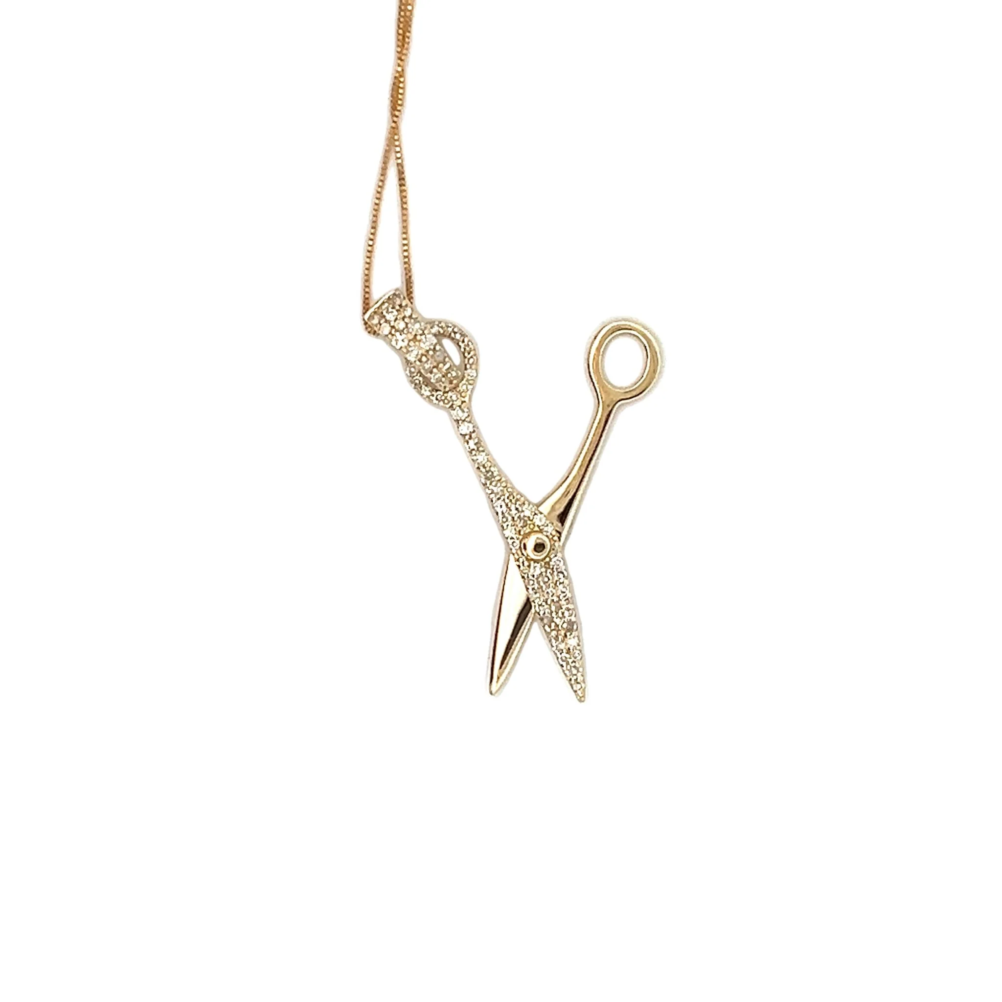 Diamond Scissors in 14Karat Yellow Gold
