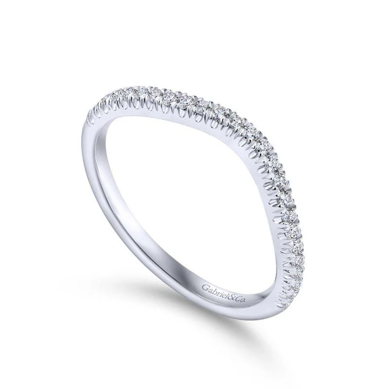 Gabriel & Co. 14k White Gold Contemporary Curved Wedding Band - Image 3