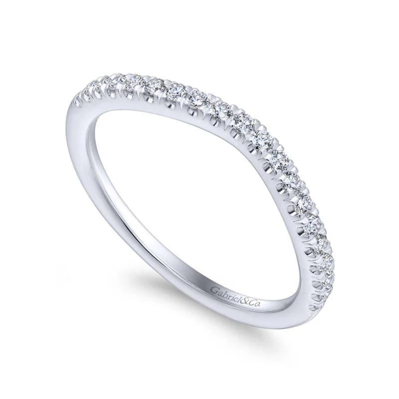 Gabriel & Co. 14k White Gold Contemporary Curved Wedding Band - Image 3