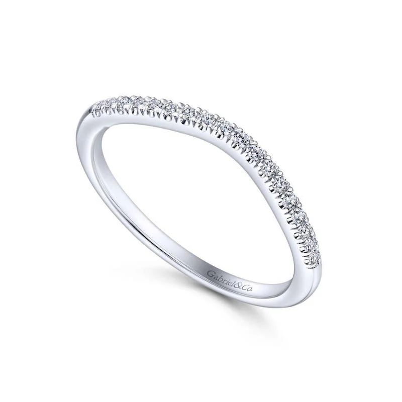 Gabriel & Co. 14k White Gold Contemporary Curved Wedding Band - Image 3