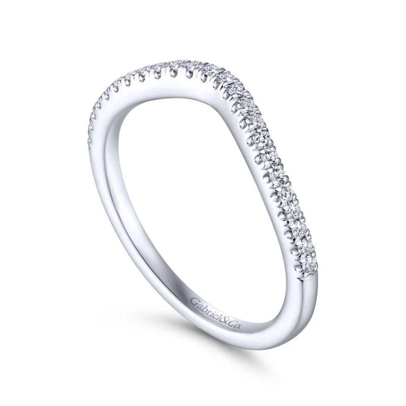 Gabriel & Co. 14k White Gold Contemporary Curved Wedding Band - Image 3