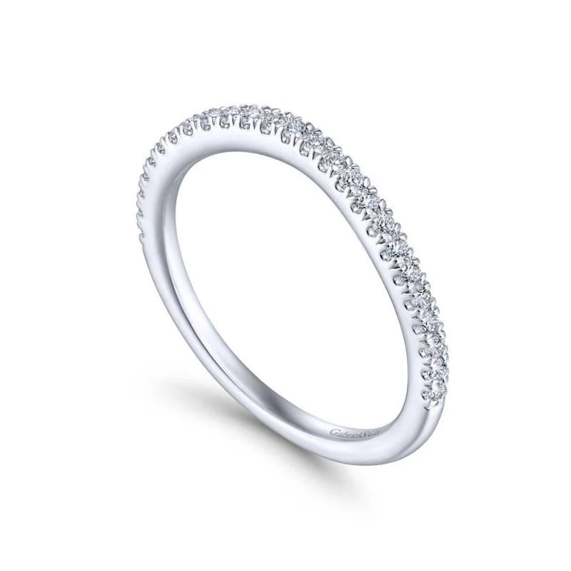 Gabriel & Co. 14k White Gold Contemporary Curved Wedding Band - Image 3