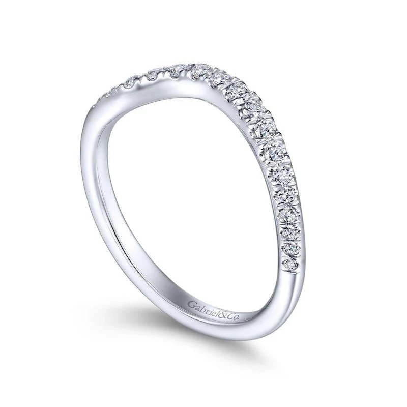 Gabriel & Co. 14k White Gold Contemporary Curved Wedding Band - Image 3