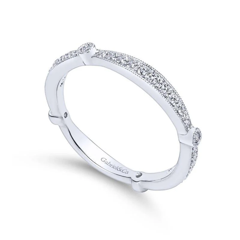 Gabriel & Co. 14k White Gold Victorian Diamond Wedding Band - Image 3