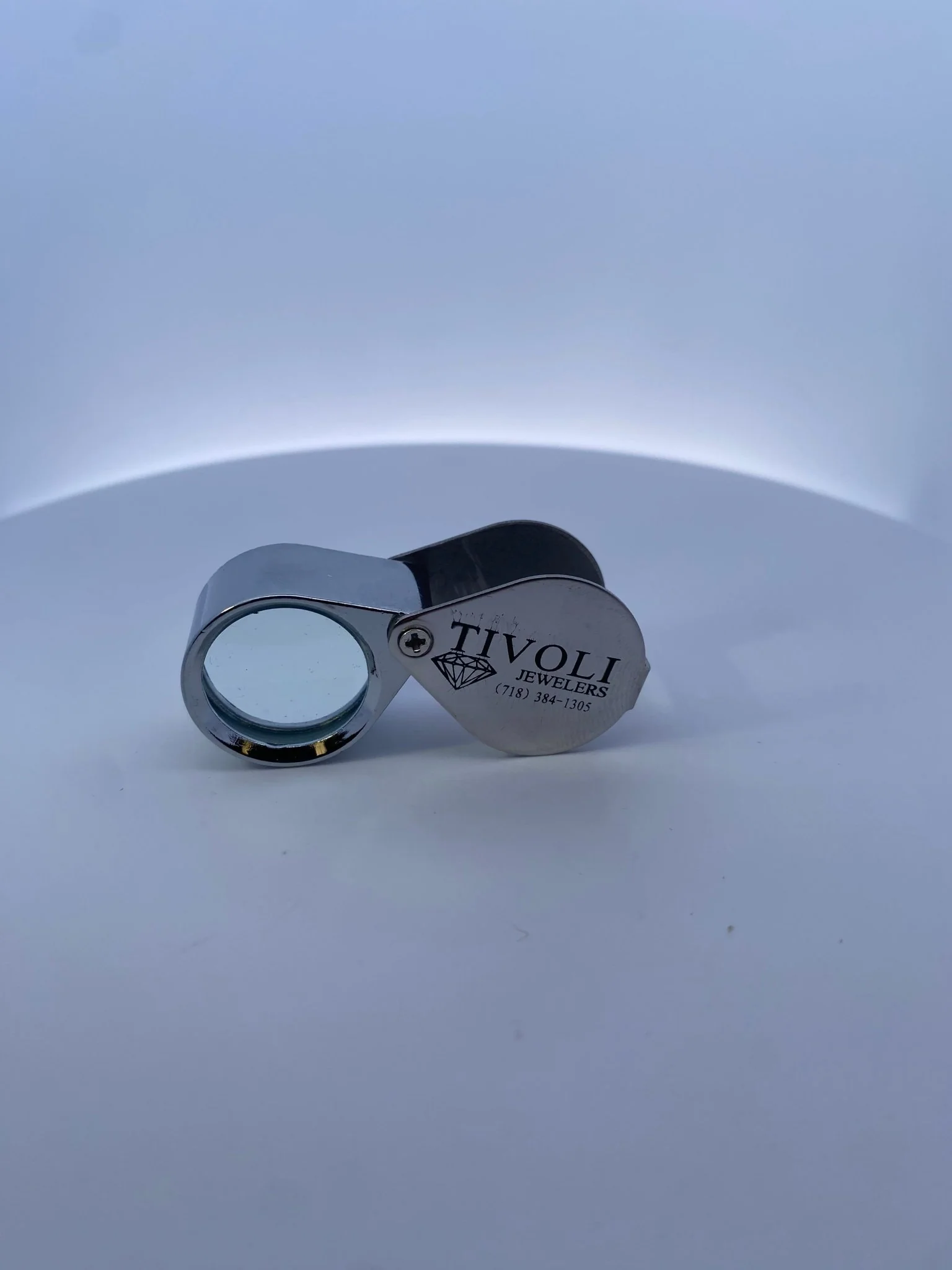 Triple Lens Jewelry Loupe. - Image 3